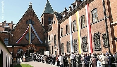 454.jpg