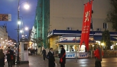 19004.jpg