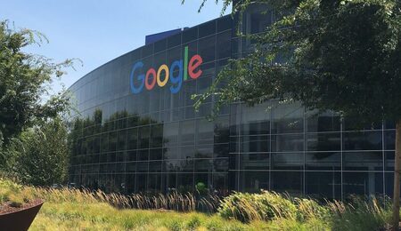 1920px-Googleplex_HQ_cropped-e1634198408613.jpg
