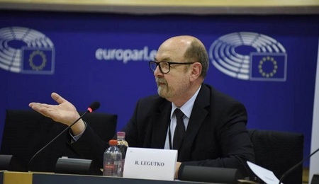 Ryszard-Legutko.jpg