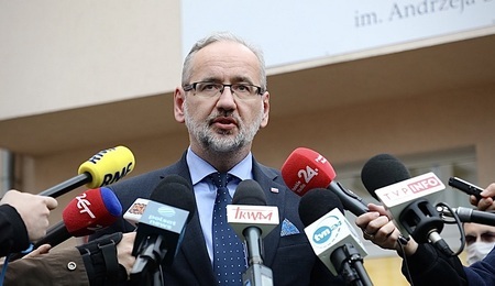Adam-Niedzielski-10.jpg