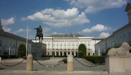 palac-prezydencki-pixa.jpg