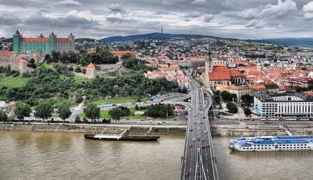 bratyslawa-miasto-pixa.jpg