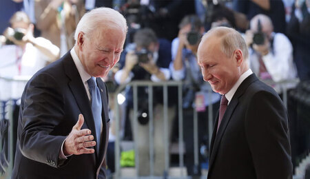 Biden-Putin.jpg