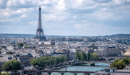 La_Tour_Eiffel_vue_de_la_Tour_Saint-Jacques_Paris_aout_2014_2.jpg