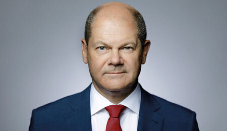 Olaf_Scholz_2017-e1639378928904.jpg