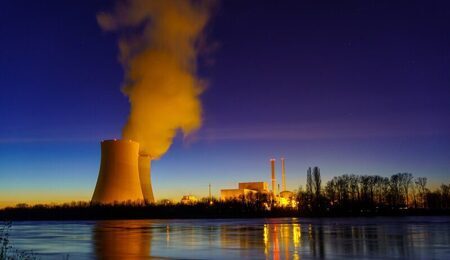 nuclear-power-plant-g7d39a78aa_1920-e1640248935915.jpg
