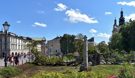 Swiatowid_Monument_Grodzka_street_Old_Town_Krakow_Poland.jpg