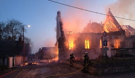 normandia-kosciol-facebook-prefet-de-leure.jpg