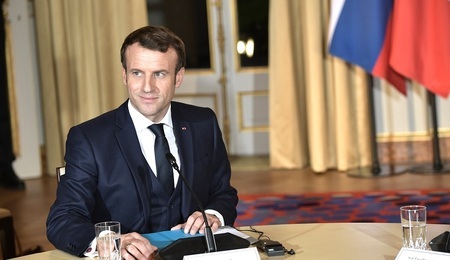 macron.jpg