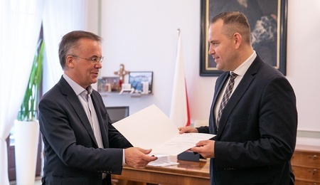 Jaroslaw-Sellin.jpg