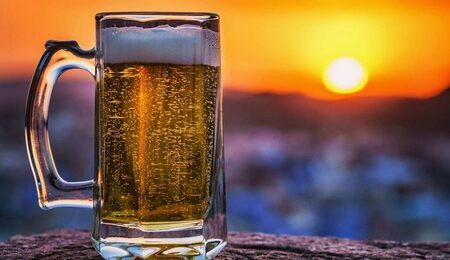 Glass-of-beer-93583-pixahive.jpg