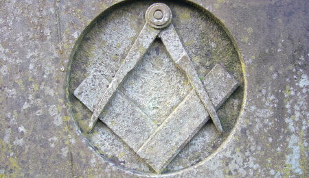 1920px-Square_and_compasses2.jpg