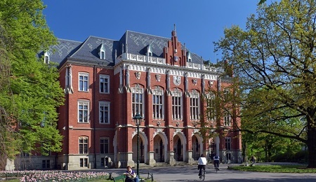 Uniwersytet-Jagiellonski.jpg