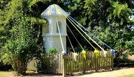 chapel-3587604_1920.jpg
