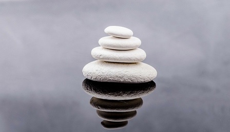 stone-316225_1280.jpg