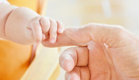 baby-2416718_1920-e1712316086508.jpg