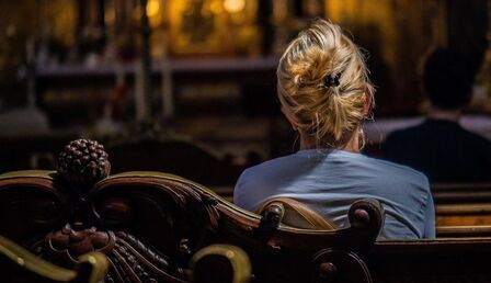 woman-4004207_1280-1.jpg