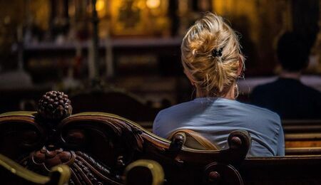 woman-4004207_1280-1.jpg