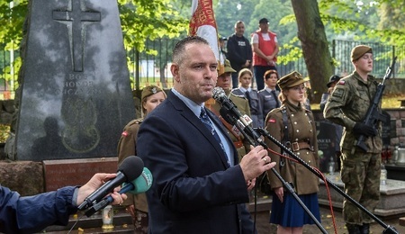 nawrocki.jpg