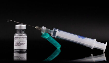 Covid19_vaccine_biontech_pfizer_2-scaled-e1666785810428.jpg