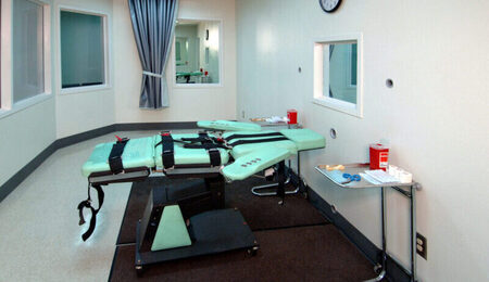 SQ_Lethal_Injection_Room-scaled-e1664806127332.jpg