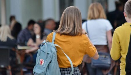 PIXNIO-2189667-6000x4000-1-scaled-e1668673817145.jpg