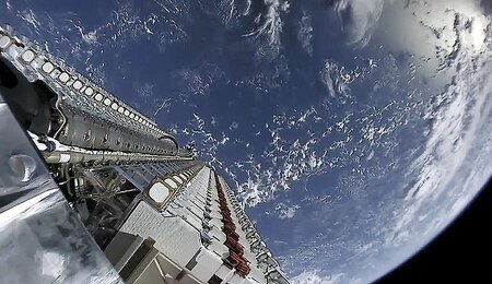 Starlink_Mission_47926144123.jpg