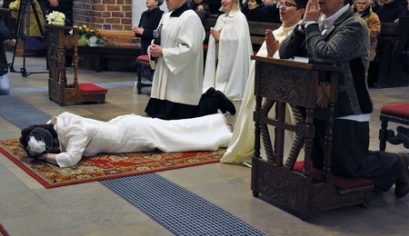 dziewice.jpg