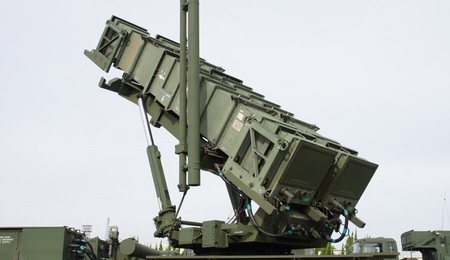 JASDF_MIM-104_Patriot_PAC-2_M901_Launching_Station49-3070_missile_canister_at_Kasuga_Air_Base_November_25_2017-900x550-1.jpg