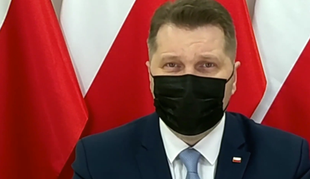 Przemyslaw-Czarnek-e1643709281681.png