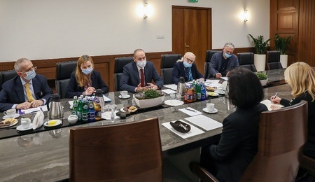 05_Min_Janke_Koalicja_Edukacji_20220223_4K6A9881-1.jpg