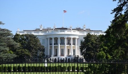 the-white-house-geb8441f77_1920.jpg