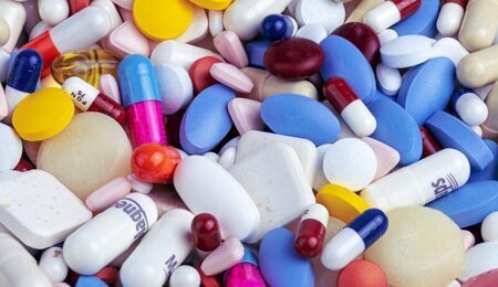 drugs-g80faa7fc2_1920-e1645112556152.jpg