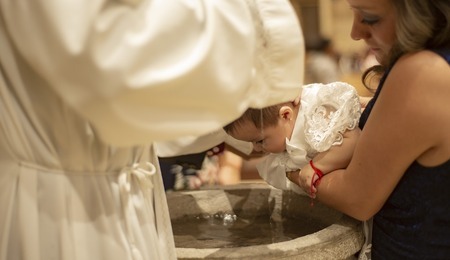christening-4037405_960_720.jpg