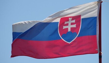 wind-red-banner-flag-blue-red-flag-618054-pxhere.com_-e1647437692749.jpg