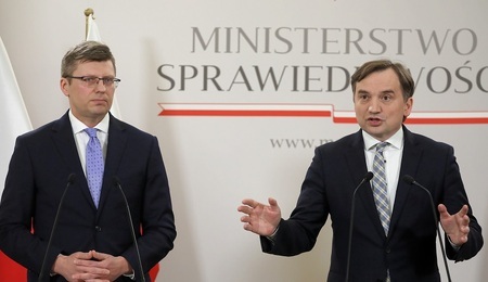 szpieg-1.jpg