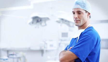 doctor-during-the-surgeon-in-hospital-209-small-e1652262817205.jpg