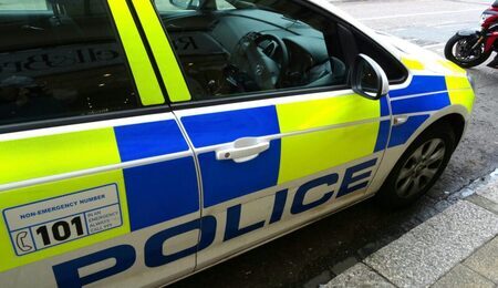 british-police-car-14909057568mQ-e1655904283983.jpg