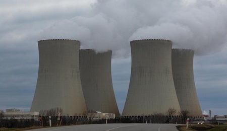 Elektrownia-atomowa-1.jpg