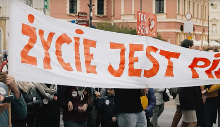 czrrr-e1657026552683.png