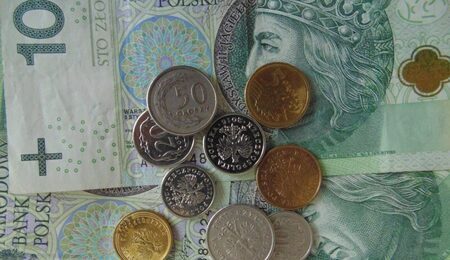 money-gd663927fe_1920-e1657789635276.jpg