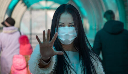 Stop_Coronavirus_COVID-19_in_Russia-e1660737110292.jpg