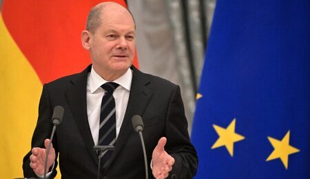 Olaf_Scholz_press_conference_2022-02-15-e1661083307501.jpg
