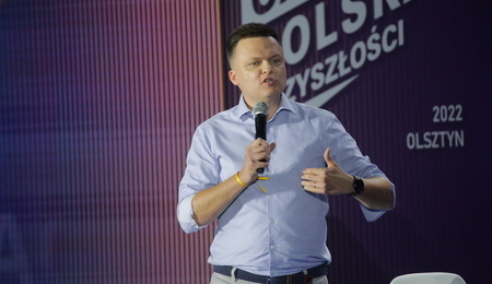 mid-22827383-2.jpg