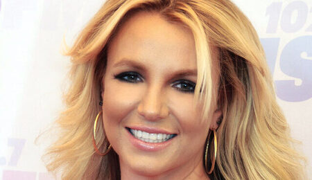 Britney_Spears_2013_Straighten_Crop-e1659708661615.jpg