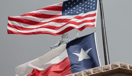 flag-g18ca358c7_1920-e1660980951460.jpg