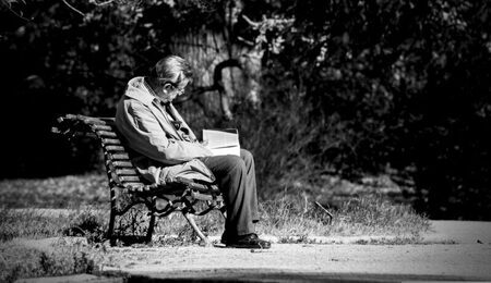 lonely-gfc626e116_1920-e1663701341426.jpg