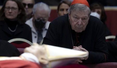 mid-epa10399038.jpg