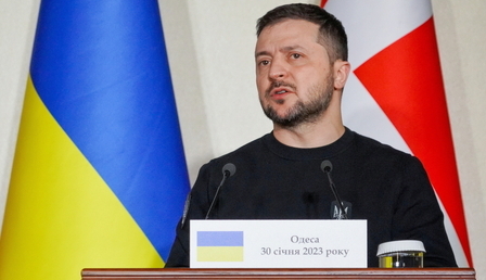 mid-23130312-2.jpg